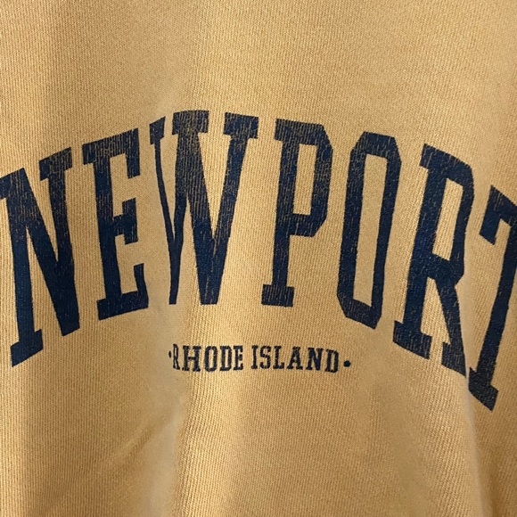 Vintage Newport Cropped Crew - Picture 3 of 3